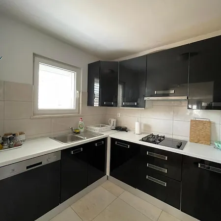 Pepo Apartament *